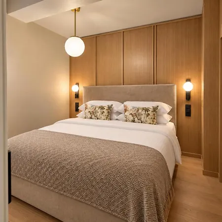 R18 Residences