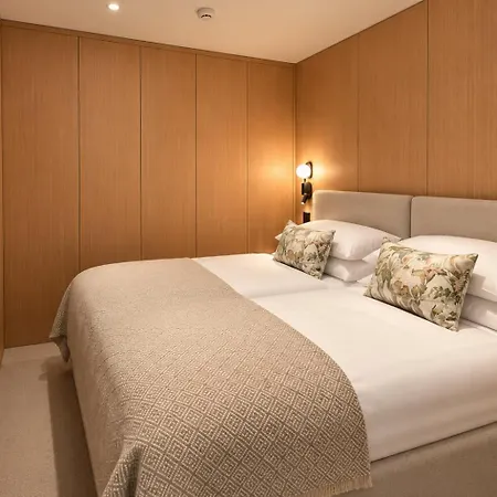R18 Residences Hotel apartamentowy